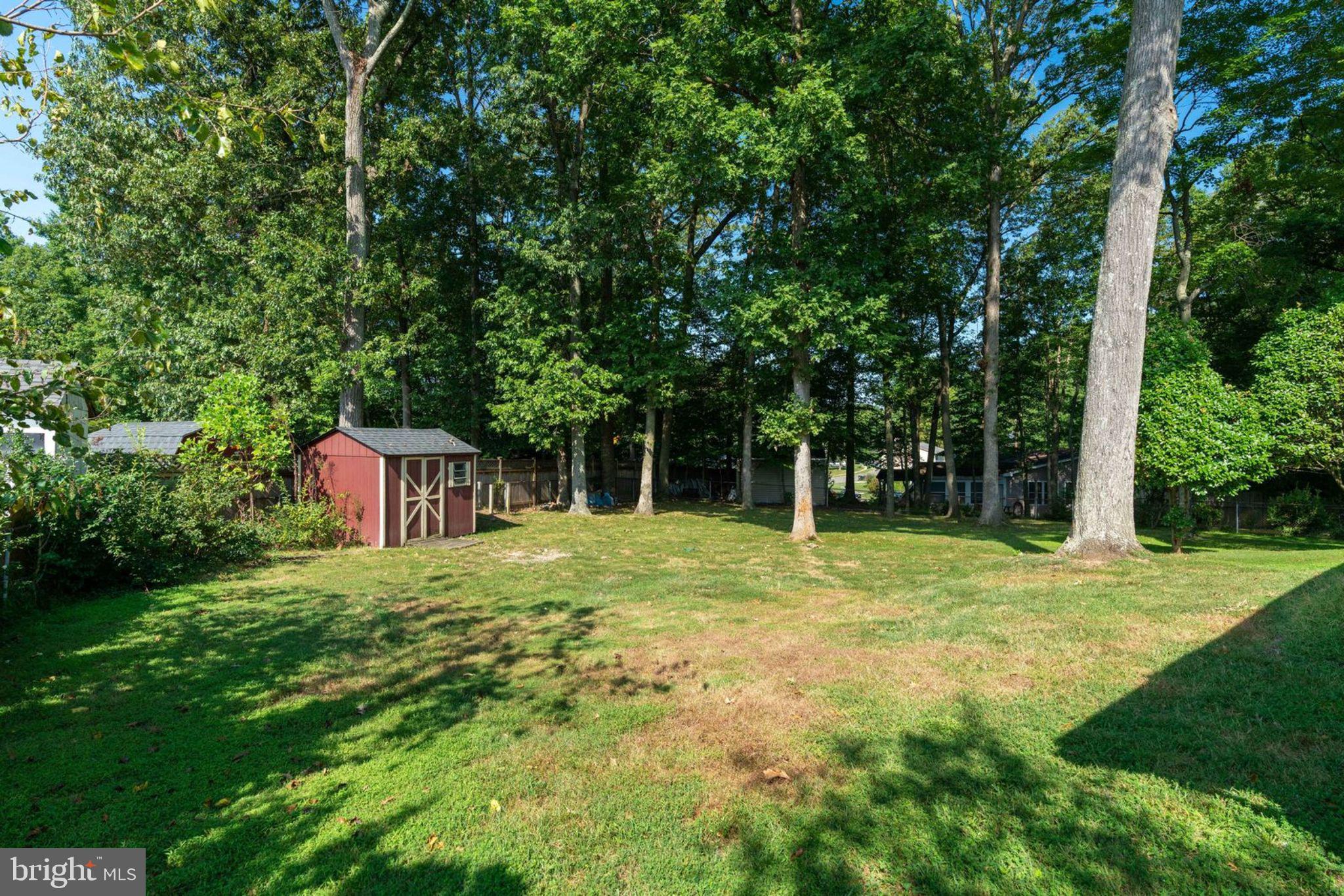 6910 Ontario Street Springfield, VA 22152 - Photo 27 of 31 Rear View