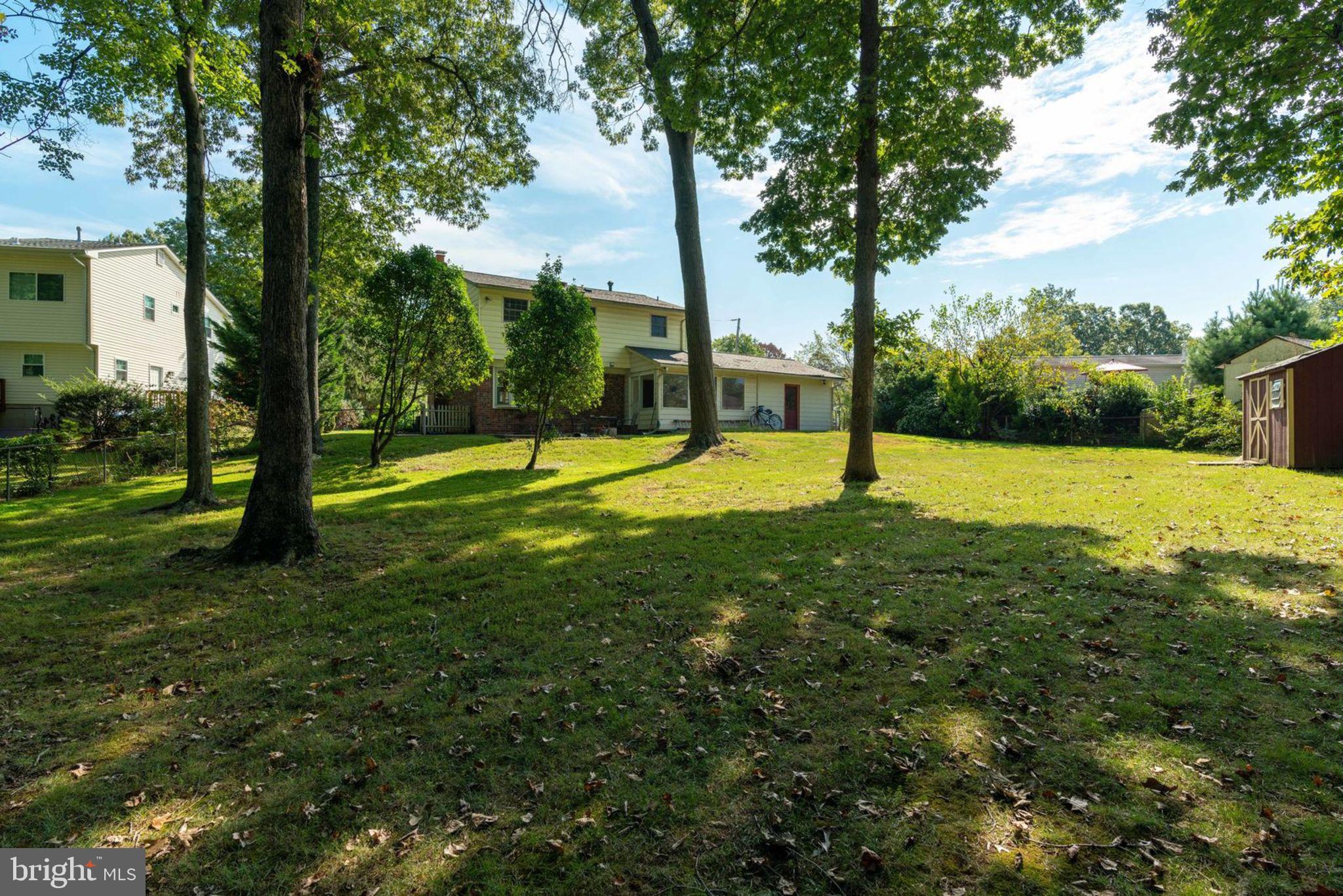 6910 Ontario Street Springfield, VA 22152 - Photo 29 of 31 Rear View
