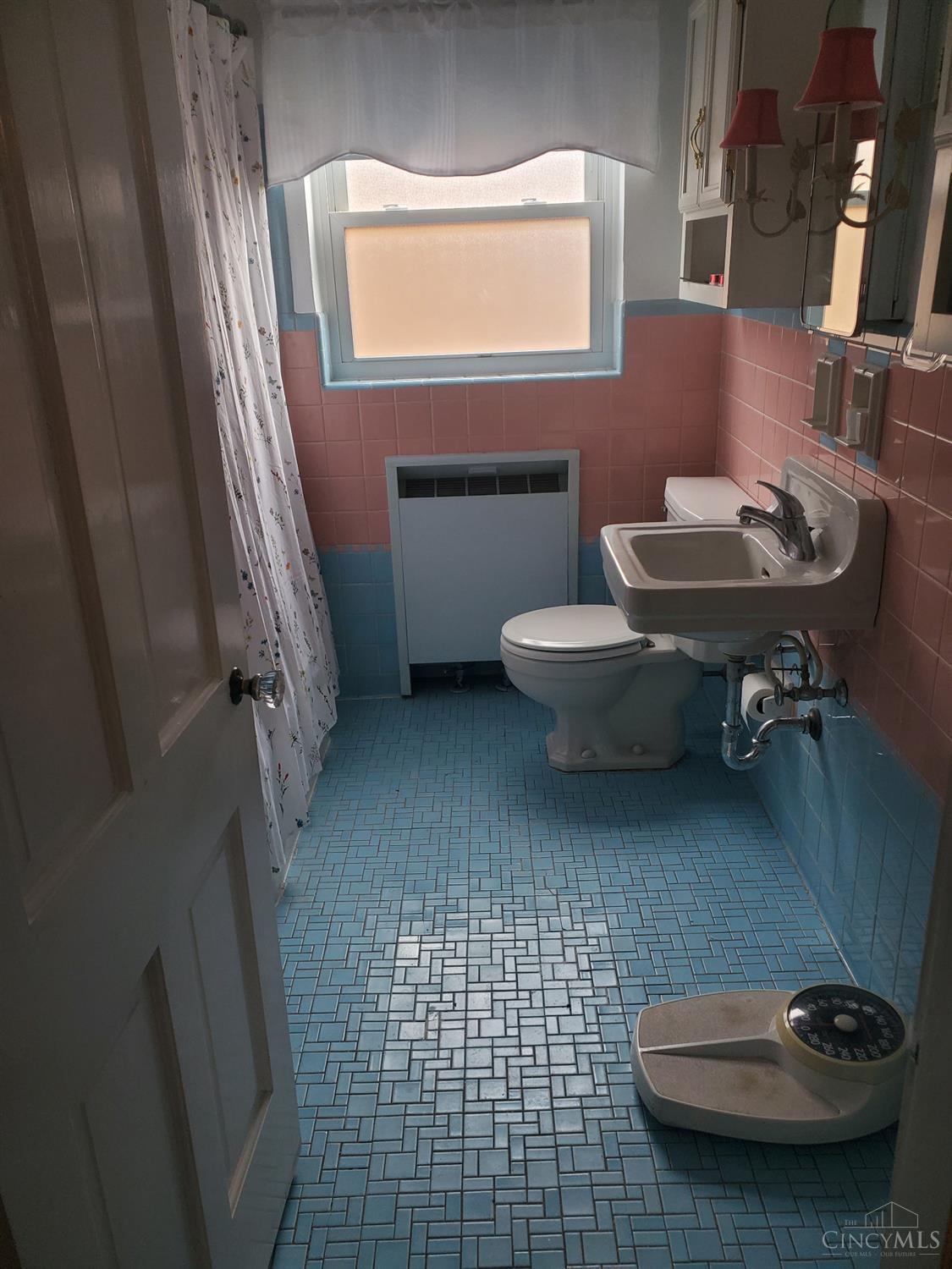 5236 Ralph Avenue Cincinnati, OH 45238 - Photo 13 of 20 Gallery Image 13