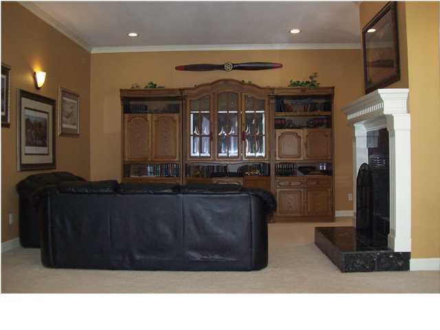 254 Ridge Lake Road Crestview, FL 32536 - Photo 11 of 29 a living room with furniture