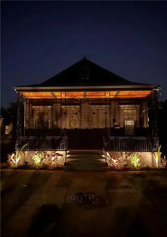 $1,700 | 1962 North Rocheblave Street, New Orleans, LA 70119