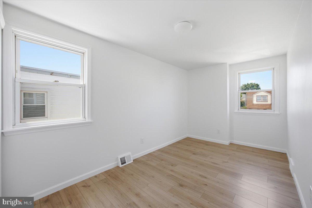 9955 Bridle Road Philadelphia, PA 19115 - Photo 23 of 36 2nd Bedroom