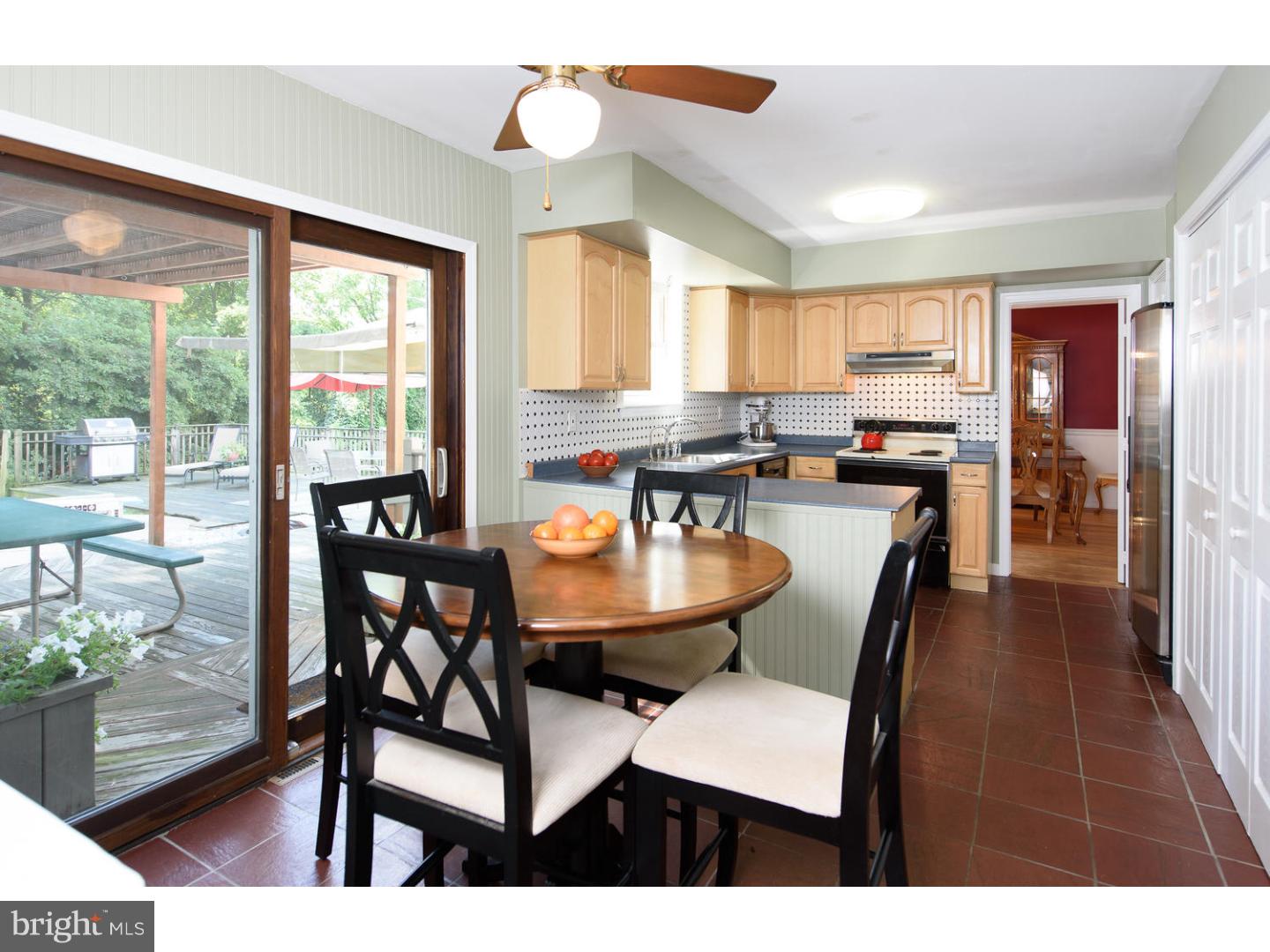 519 Cobbleskill Lane Exton, PA 19341 - Photo 6 of 24 Kitchen