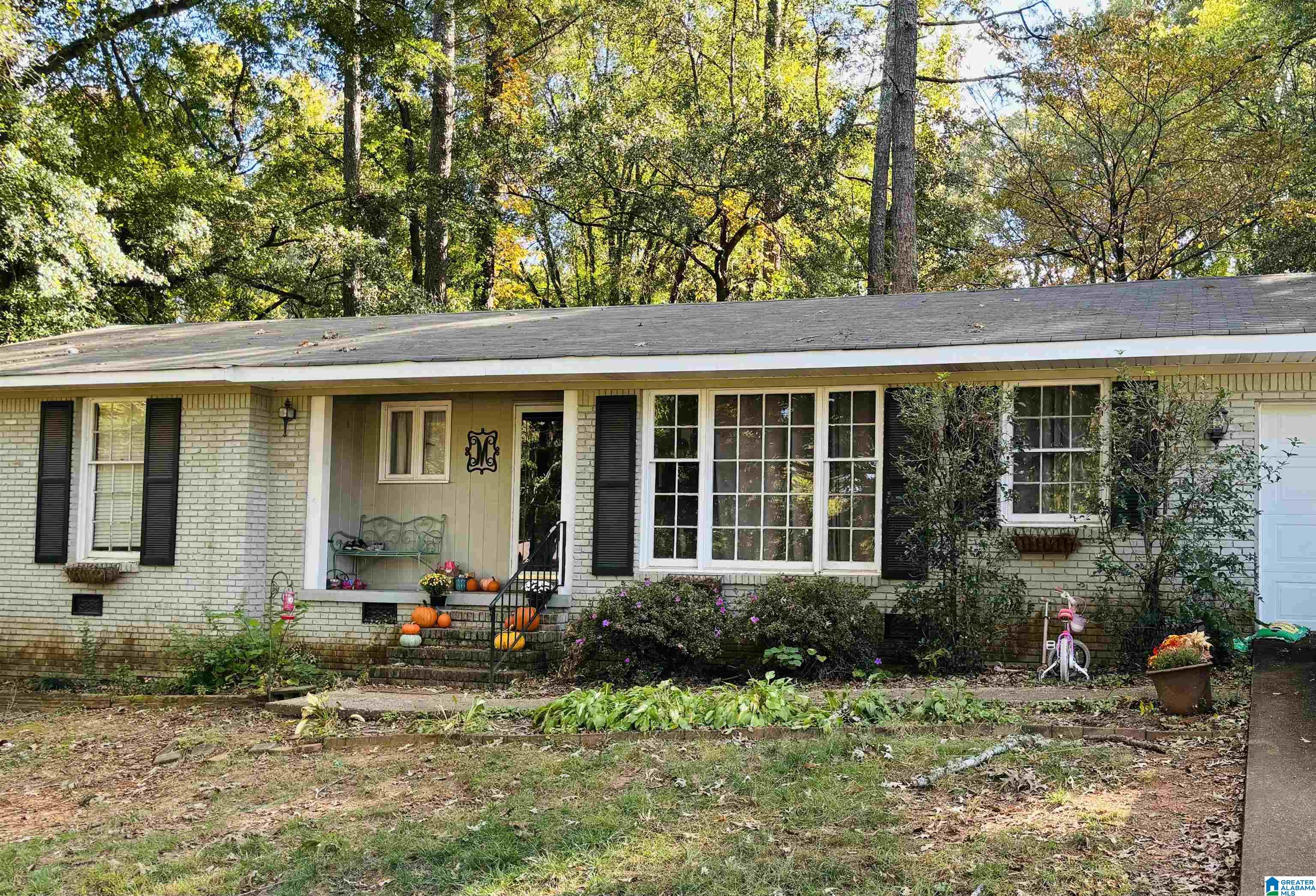 1403 Terrace Road Sylacauga, AL 35150 - Photo 3 of 15