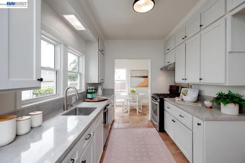 $1,195,000 | 1716 Santa Clara Avenue, Alameda, CA 94501