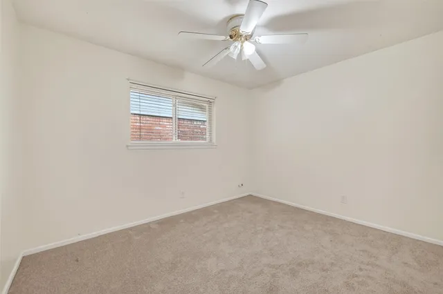 $245,000 | 1125 East Lambuth Lane, Deer Park, TX 77536