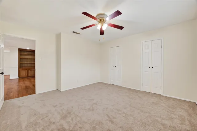 $245,000 | 1125 East Lambuth Lane, Deer Park, TX 77536