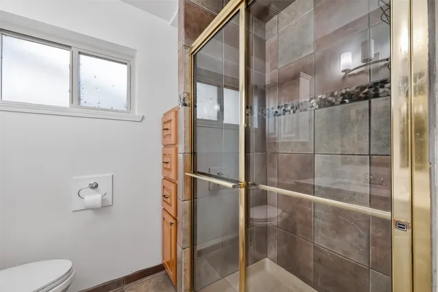 $245,000 | 1125 East Lambuth Lane, Deer Park, TX 77536