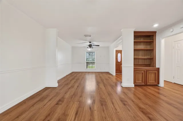 $245,000 | 1125 East Lambuth Lane, Deer Park, TX 77536