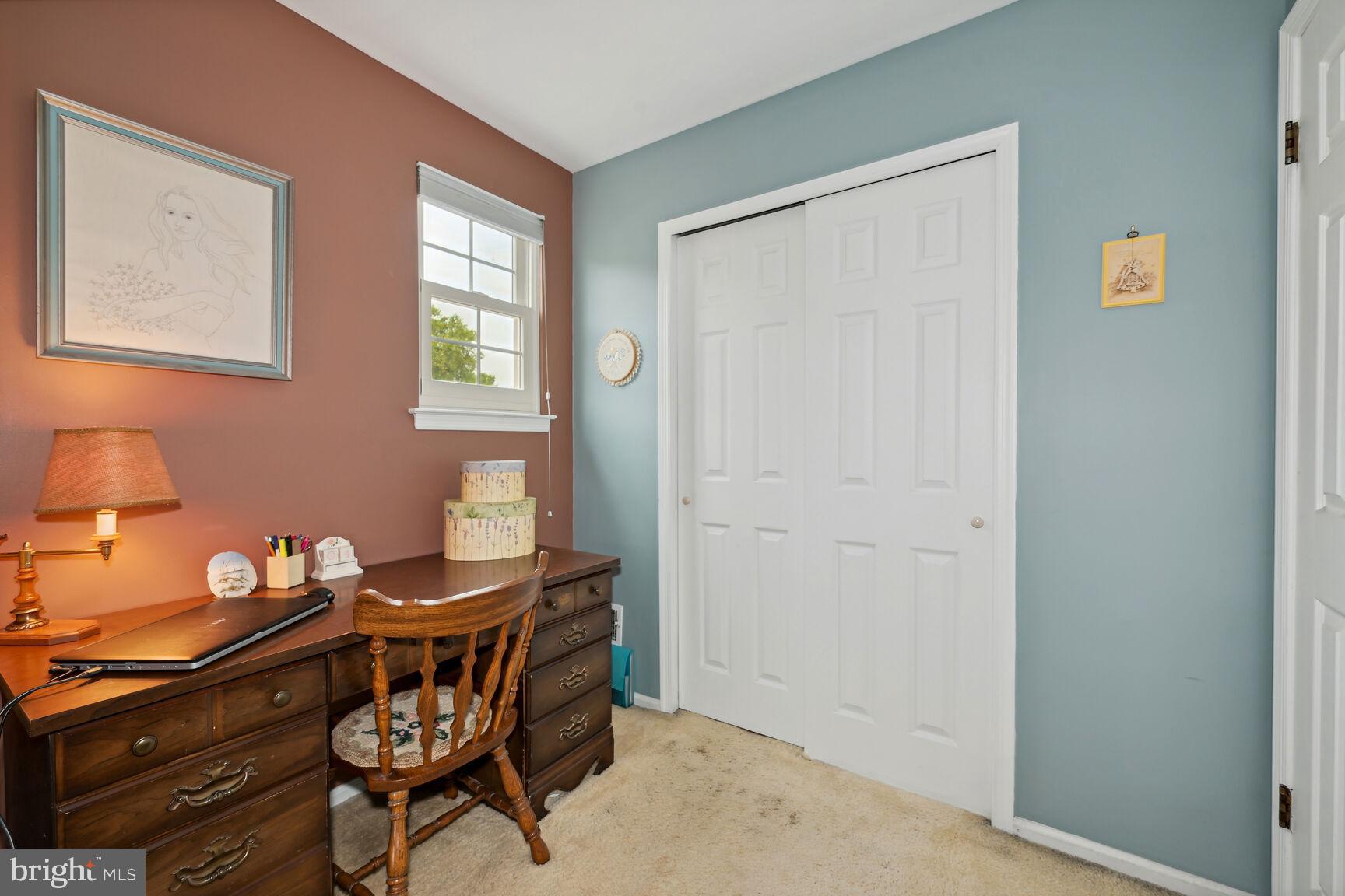 23 Old Mill Road Marlton, NJ 08053 - Photo 20 of 26 Primary Bedroom Dressing Room