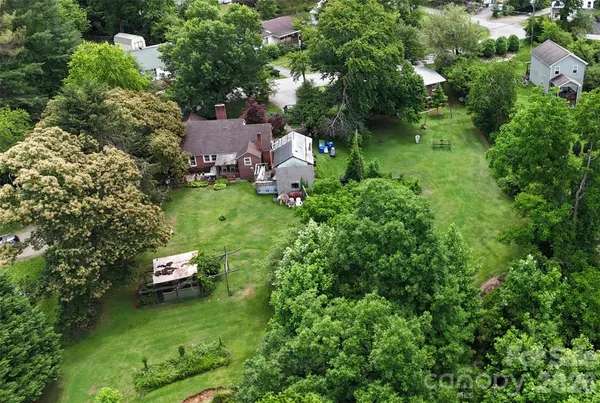 $370,000 | 21 Maple Avenue, Candler, NC 28715