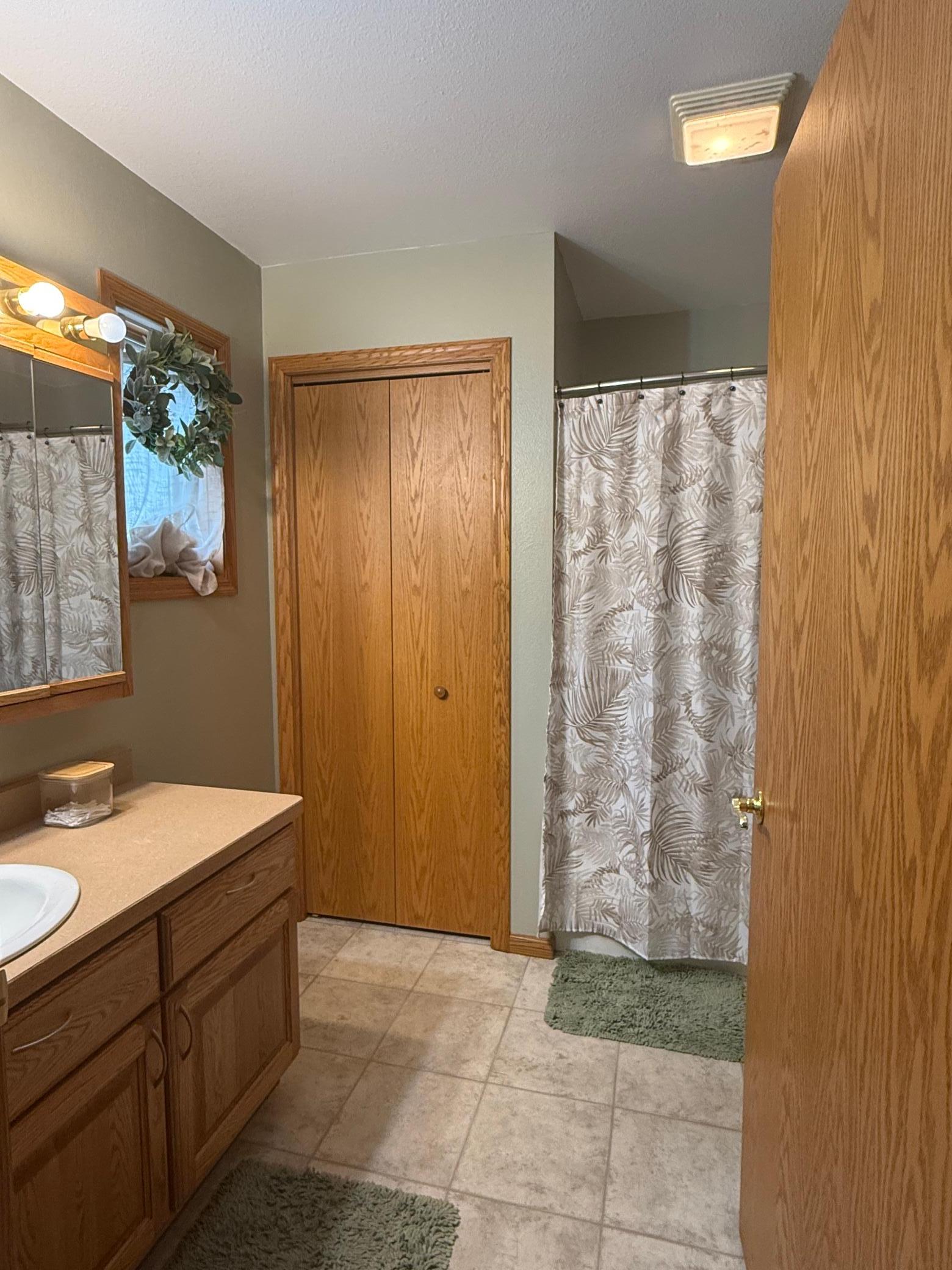 703 7th Street West Ada, MN 56510 - Photo 29 of 41