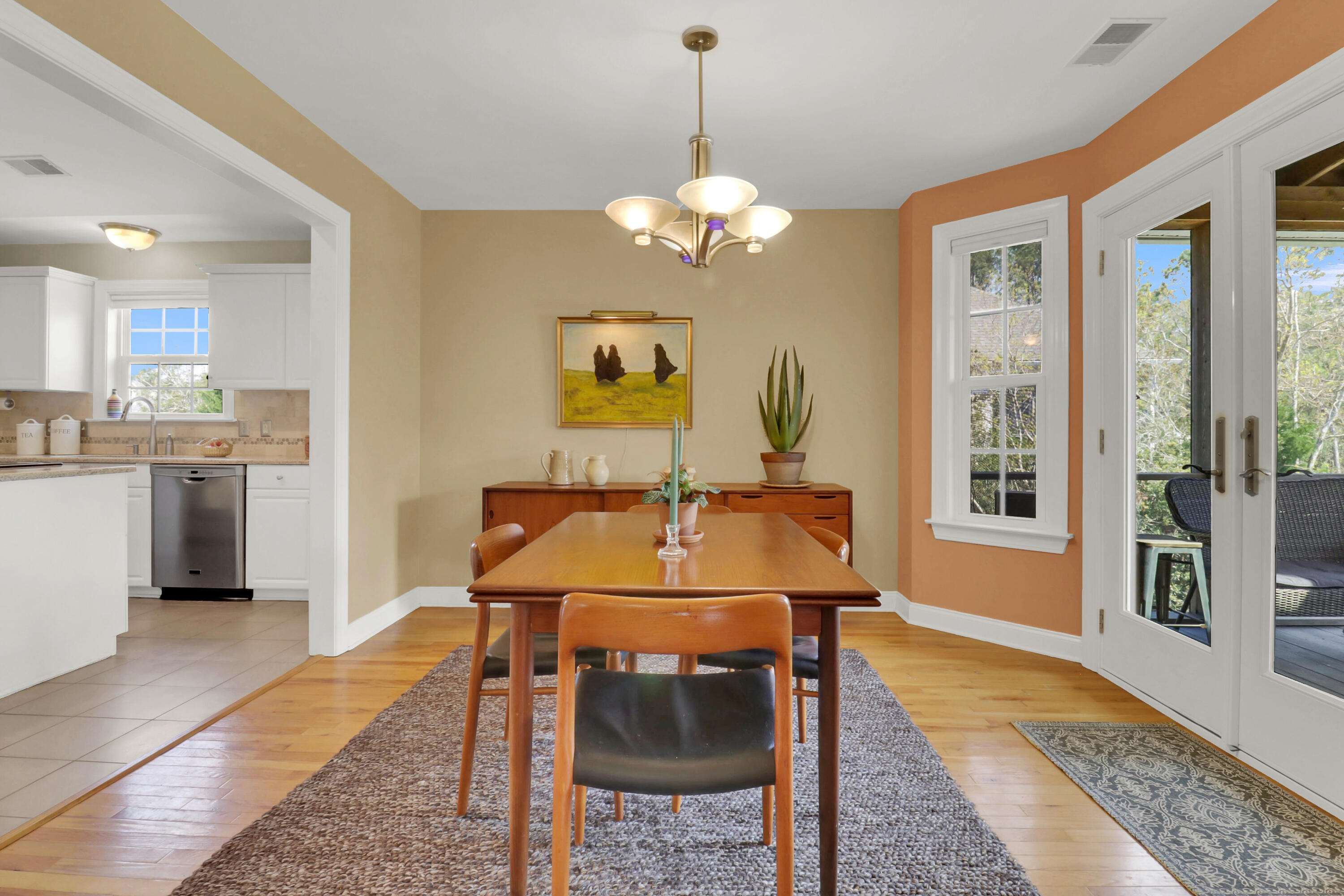 339 Commonwealth Road Mount Pleasant, SC 29466 - Photo 17 of 72 Dining Room