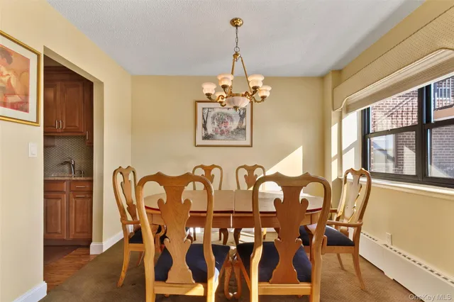 $279,000 | 100 Diplomat Drive, Unit 5H, Mount Kisco, NY 10549