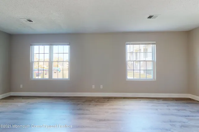 $2,700 | 1922 Waters Edge Drive, Toms River, NJ 08753