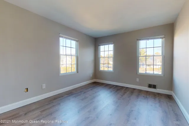 $2,700 | 1922 Waters Edge Drive, Toms River, NJ 08753