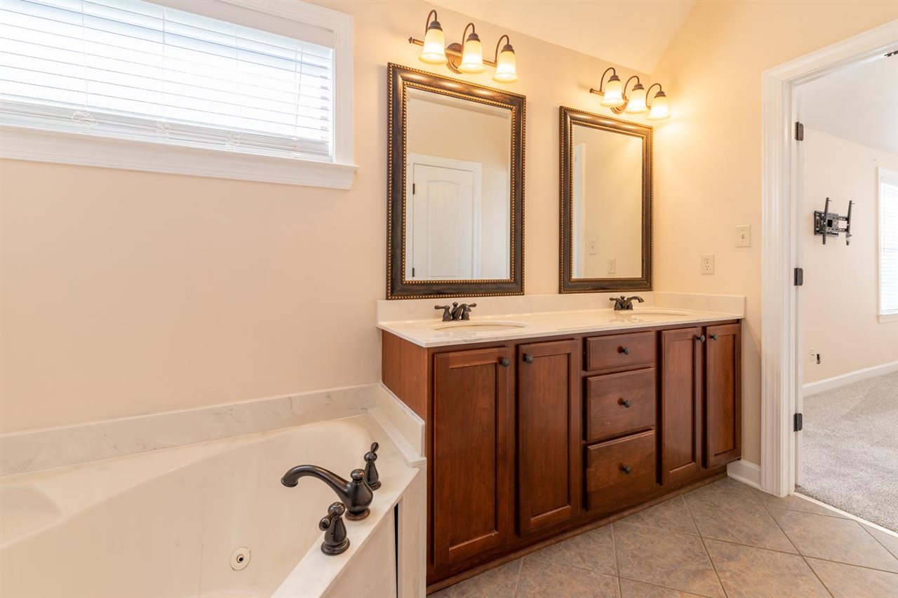 6928 Lagrange Pines Road Cordova, TN 38018 - Photo 17 of 21 Gallery Image 17