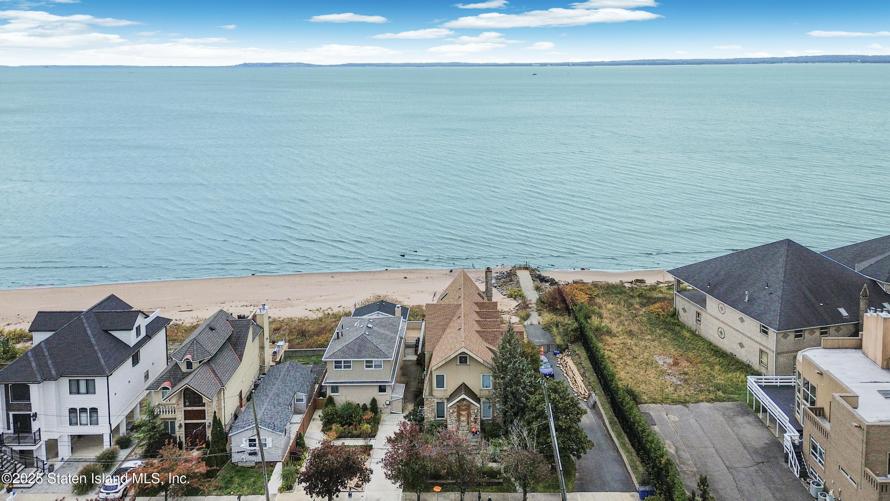 44 Zephyr Avenue Staten Island, NY 10312 - Photo 44 of 54 a view of building with an ocean