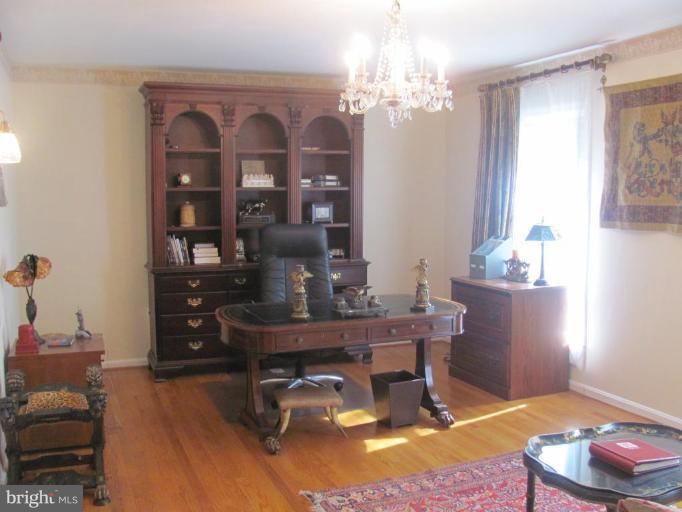 1110 Timber Trail Road Towson, MD 21286 - Photo 3 of 29 OFFICE/STUDY MAIN LEVEL