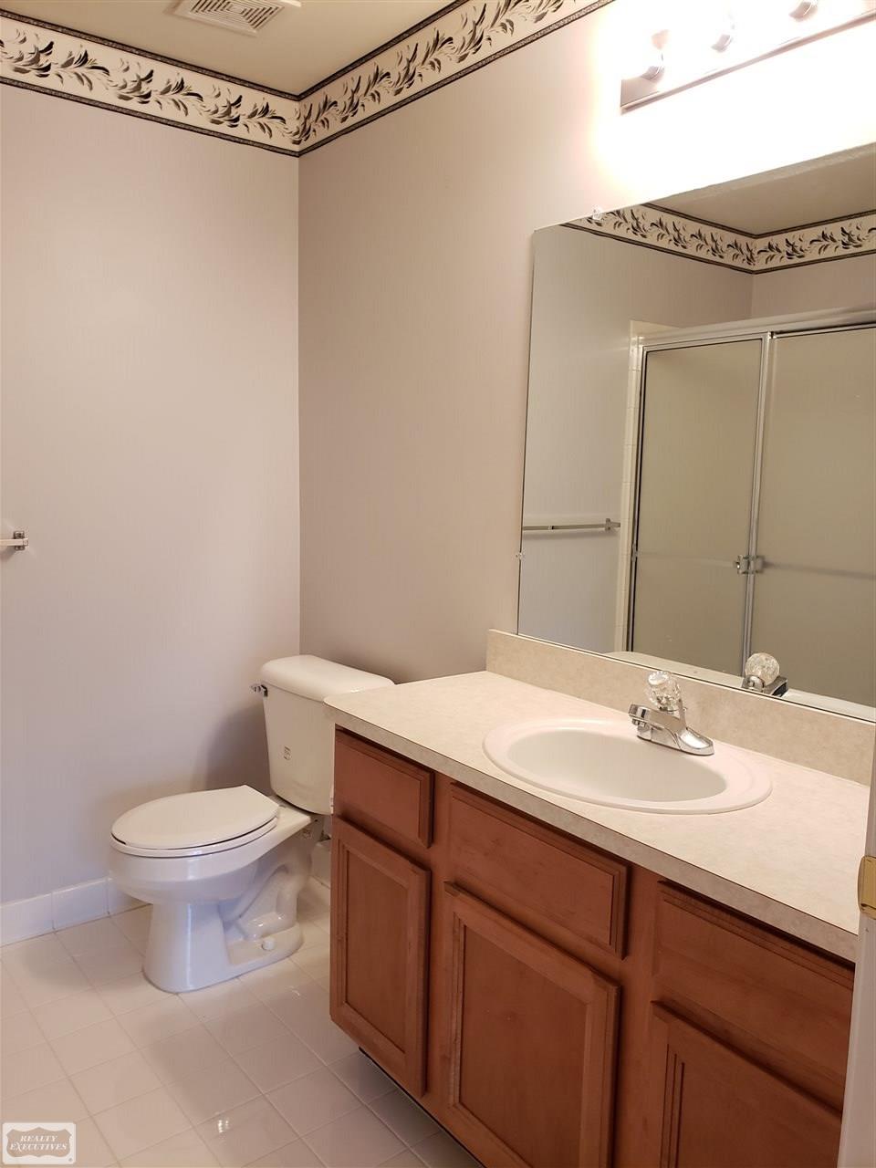 45697 Heather Ridge Drive, Unit 220 Macomb, MI 48044 - Photo 13 of 24