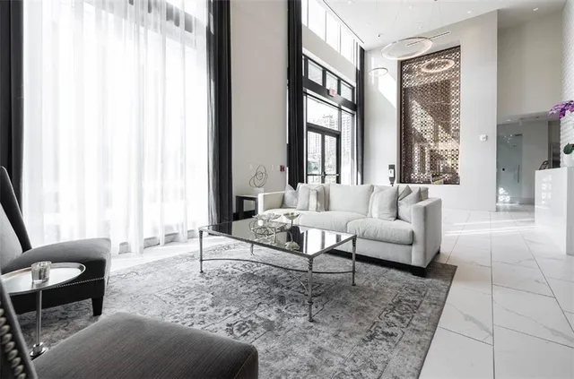 $5,730 | 2965 Peachtree Road, Unit 801, Atlanta, GA 30305