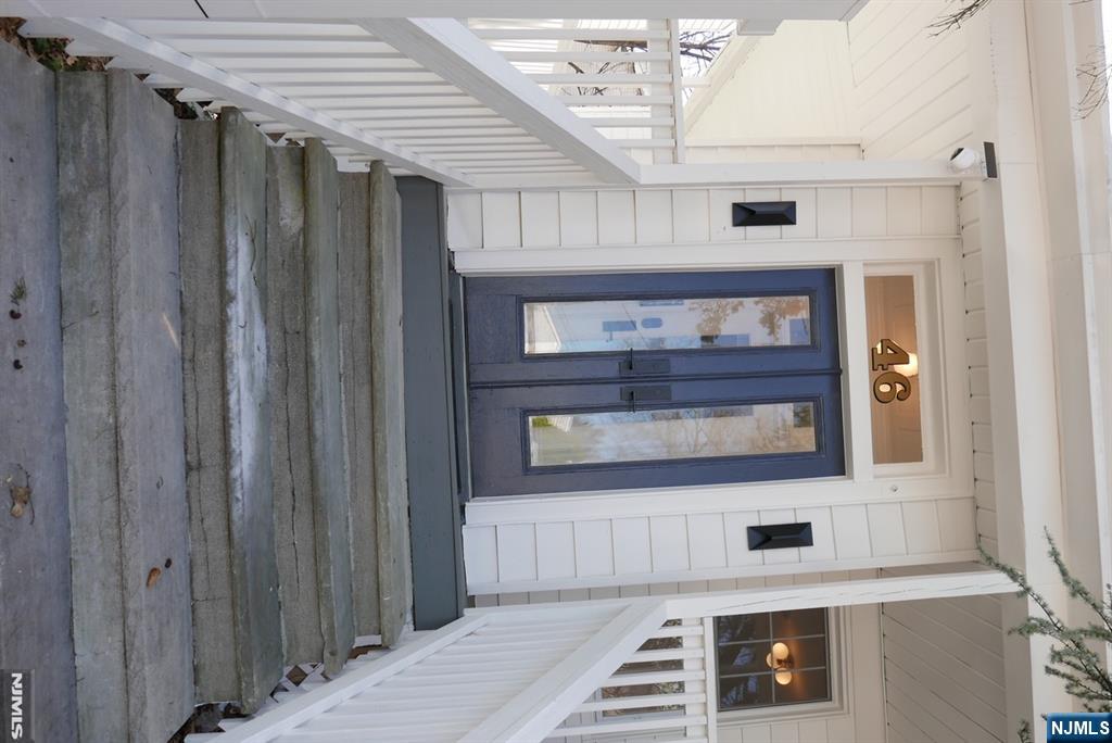 46 Garden Place, Unit 2 Edgewater, NJ 07020 - Photo 1 of 30