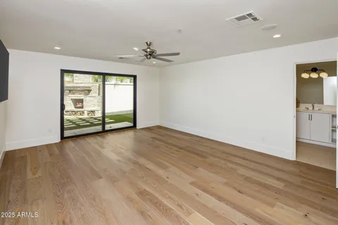 $2,335,000 | 8405 East Vista Del Lago, Scottsdale, AZ 85255