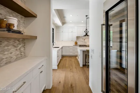 $2,335,000 | 8405 East Vista Del Lago, Scottsdale, AZ 85255