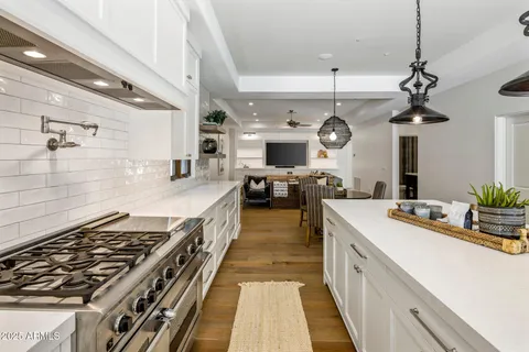 $2,335,000 | 8405 East Vista Del Lago, Scottsdale, AZ 85255