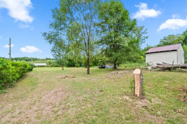 $865,000 | 5211 Long Lake Road, Reading, MI 49274