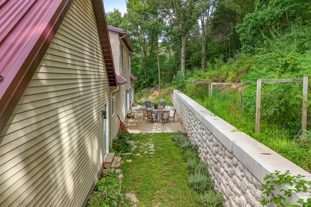 $865,000 | 5211 Long Lake Road, Reading, MI 49274