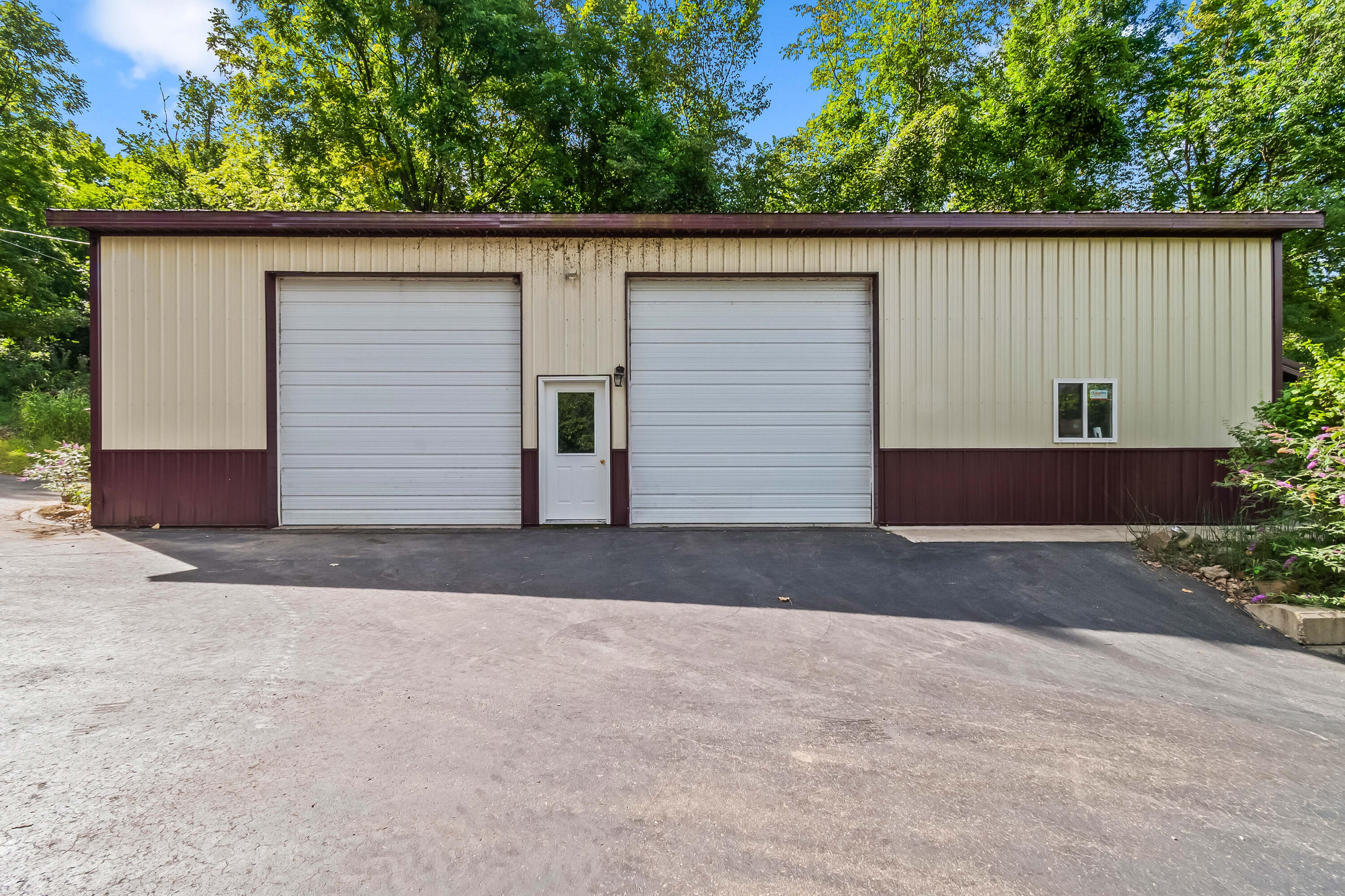 5211 Long Lake Road Reading, MI 49274 - Photo 34 of 98 23