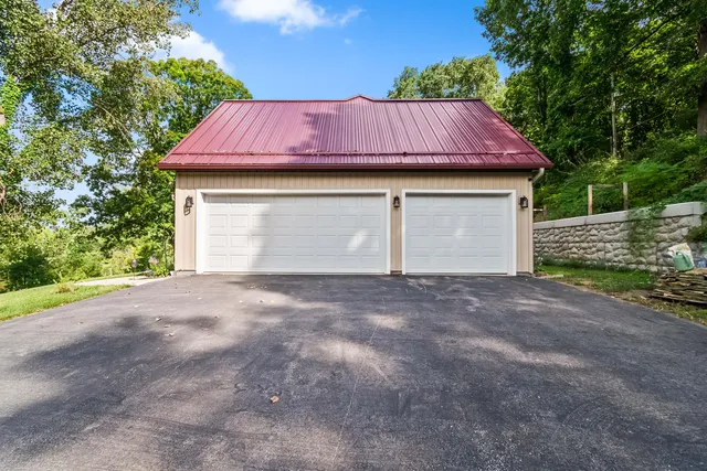 $865,000 | 5211 Long Lake Road, Reading, MI 49274