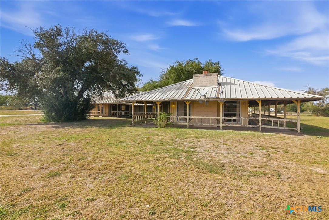 1720 Lower Mission Valley Road Victoria, TX 77905 - Photo 23 of 30 a front view of a house with a yard