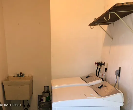 $2,200 | 10 Mary Ann Terrace, Ormond Beach, FL 32174