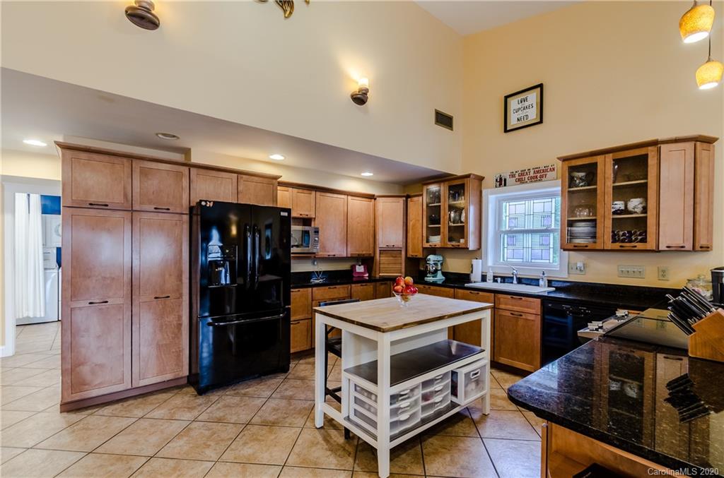343 Watson Road Arden, NC 28704 - Photo 11 of 40 Gallery Image 11