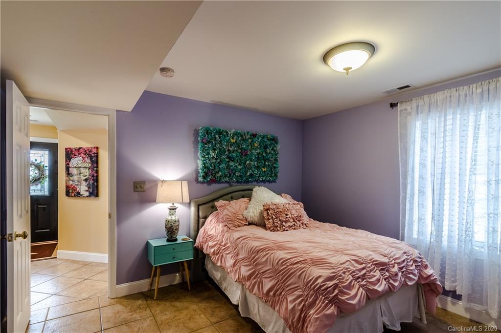 343 Watson Road Arden, NC 28704 - Photo 21 of 40 Gallery Image 21