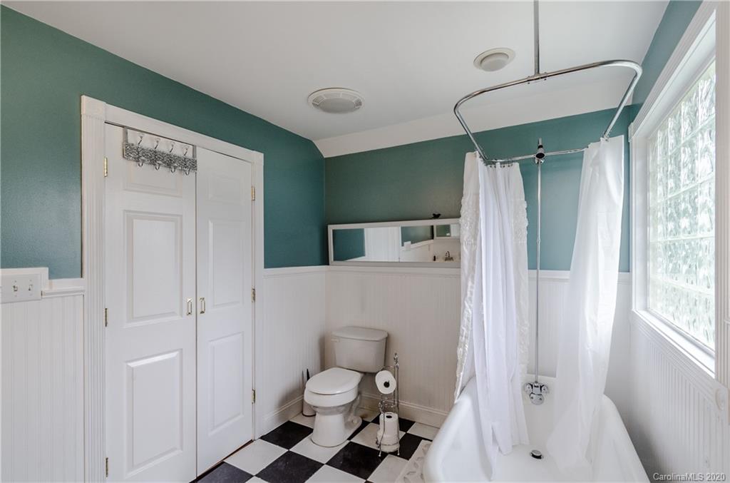 343 Watson Road Arden, NC 28704 - Photo 35 of 40 Gallery Image 35