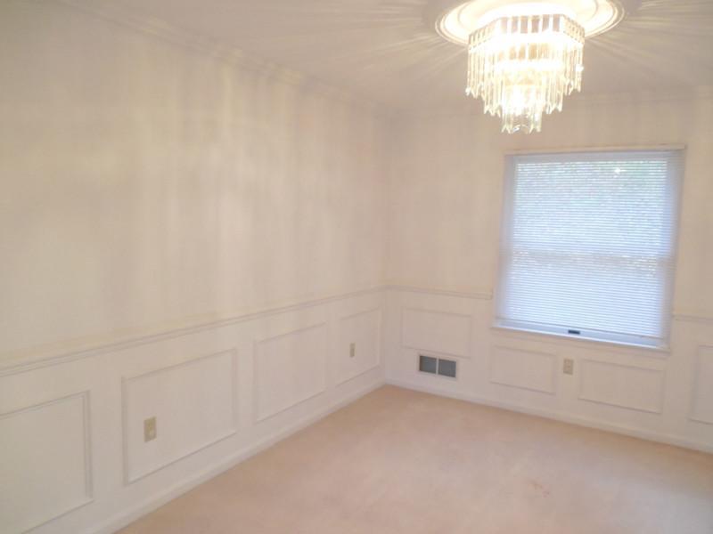 1000 Segar Road Mt. Lebanon, PA 15243 - Photo 4 of 25 Dining Room. Mealtime pleasures of candlelight and wine can be yours in the formal dining room with a backdrop including a crystal chandelier, traditionally detailed wainscoting, chair rail and crown molding.