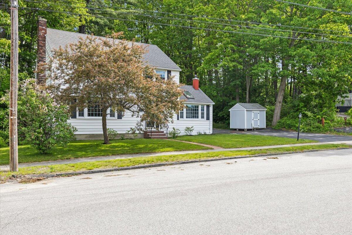 70 Springwood Road South Portland, ME 04106 - Photo 32 of 34 32-70 Springwood-32