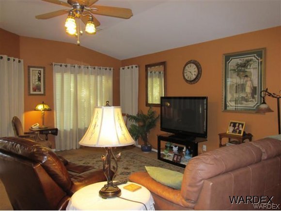 2984 Ranch House Road Bullhead City, AZ 86442 - Photo 5 of 29 Living Room