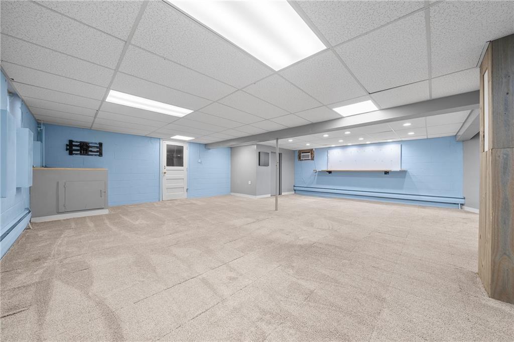 176 McMichael Road Pittsburgh, PA 15205 - Photo 24 of 32 a view of an empty room with closet