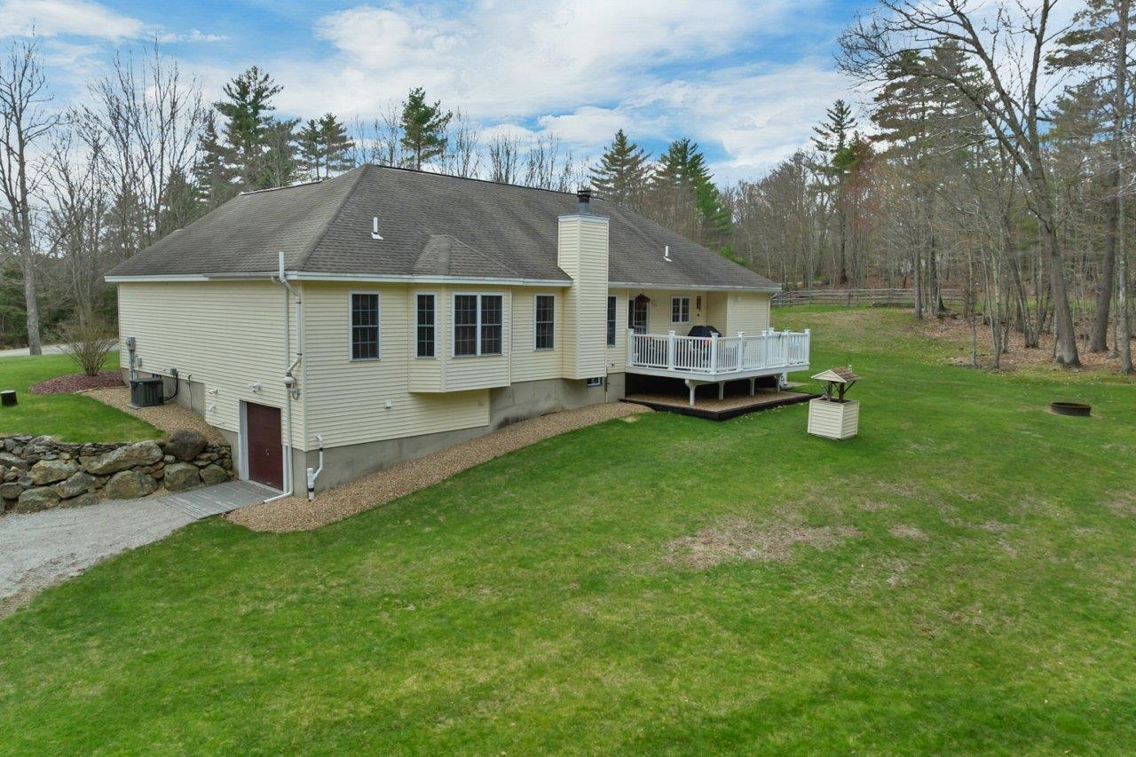303 Lords Mill Road Epsom, NH 03234 - Photo 9 of 57