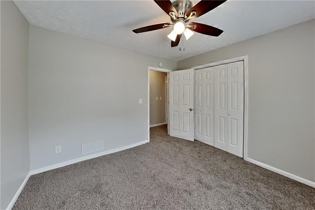 5333 High Point Road Flowery Branch, GA 30542 - Photo 10 of 19 Gallery Image 10