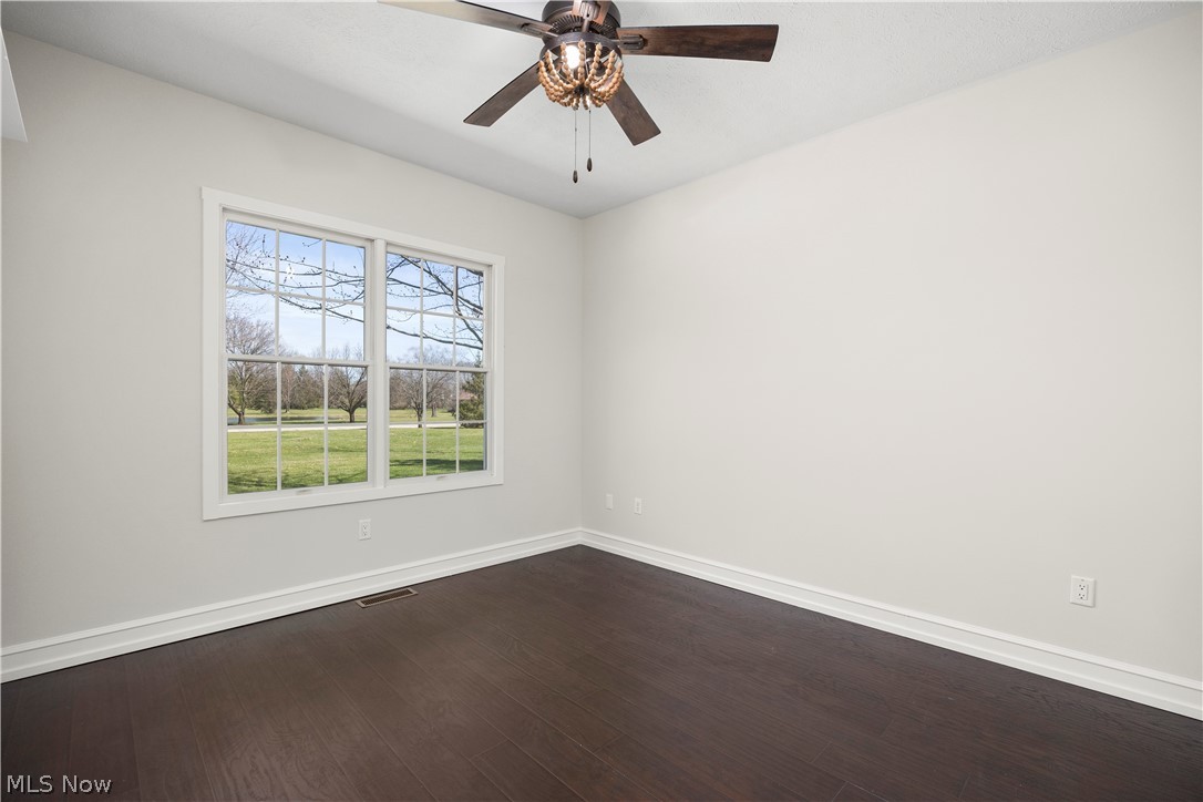 12869 Diagonal Road Lagrange, OH 44050 - Photo 31 of 48