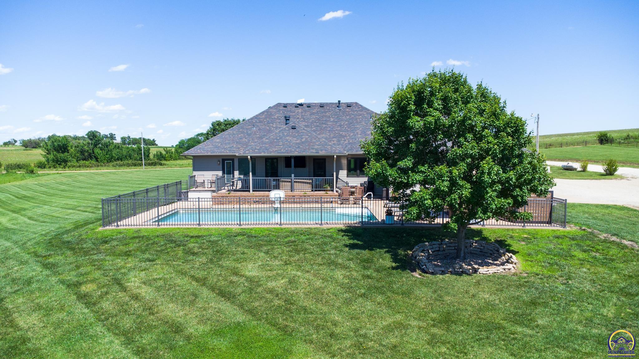 1885 Rd F Emporia, KS 66801 - Photo 19 of 97