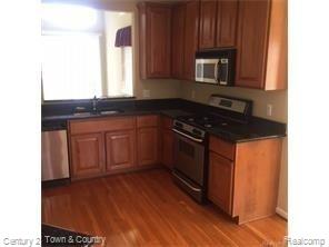 1076 Maya Court, Unit 20 Troy, MI 48085 - Photo 7 of 9