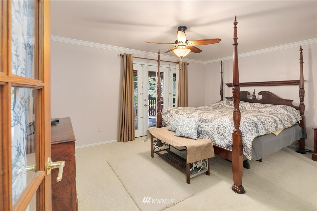 14305 166th Place Southeast Renton, WA 98059 - Photo 14 of 34