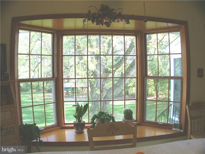 606 Westbourne Road West Chester, PA 19382 - Photo 23 of 25 Kitchen