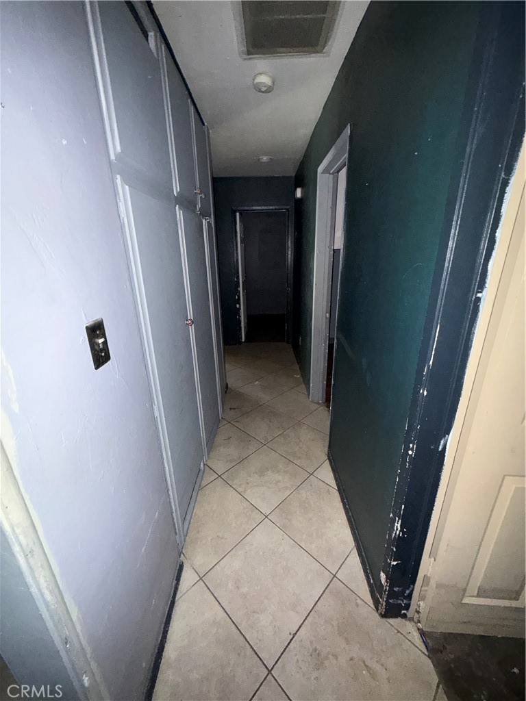 1810 Rivera Street Riverside, CA 92501 - Photo 14 of 34